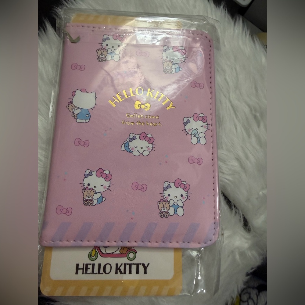 Hello Kitty Passport Holder